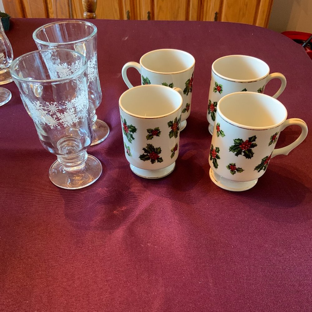 Vintage Christmas Coffee Mugs